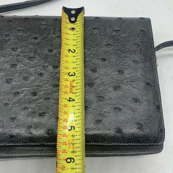Cape Cobra Gray Leather Ostrich Print Vintage Crossbody Bag. MCB3014E - Picture 11 of 15